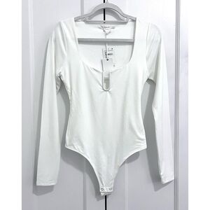 NWOT Good American White Long Sleeve Scoop Neck Bodysuit
